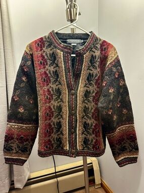 Icelandic Design Floral Wool Blend Cardigan Size Small NWT